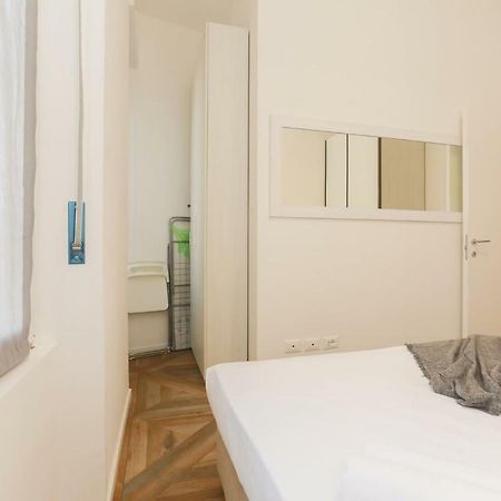 The Best Rent - Modern Apartment Near Bocconi University Milan Luaran gambar