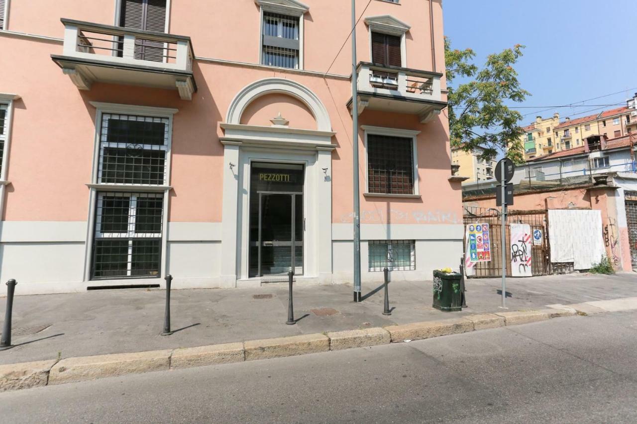The Best Rent - Modern Apartment Near Bocconi University Milan Luaran gambar